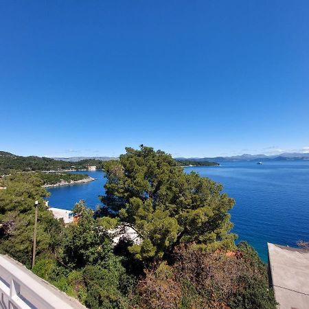 Relaxing Apartment With A Sea View 2 Sobra Екстериор снимка